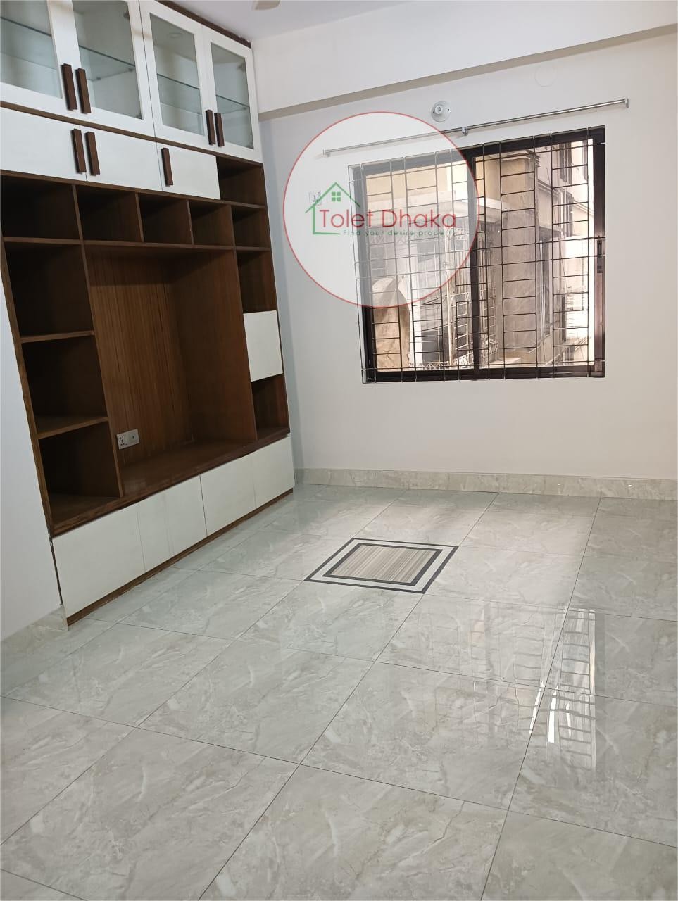 Spacious 1565 SFT 3-Bedroom Flat with Open Kitchen for Sale in Bashundhara R/A